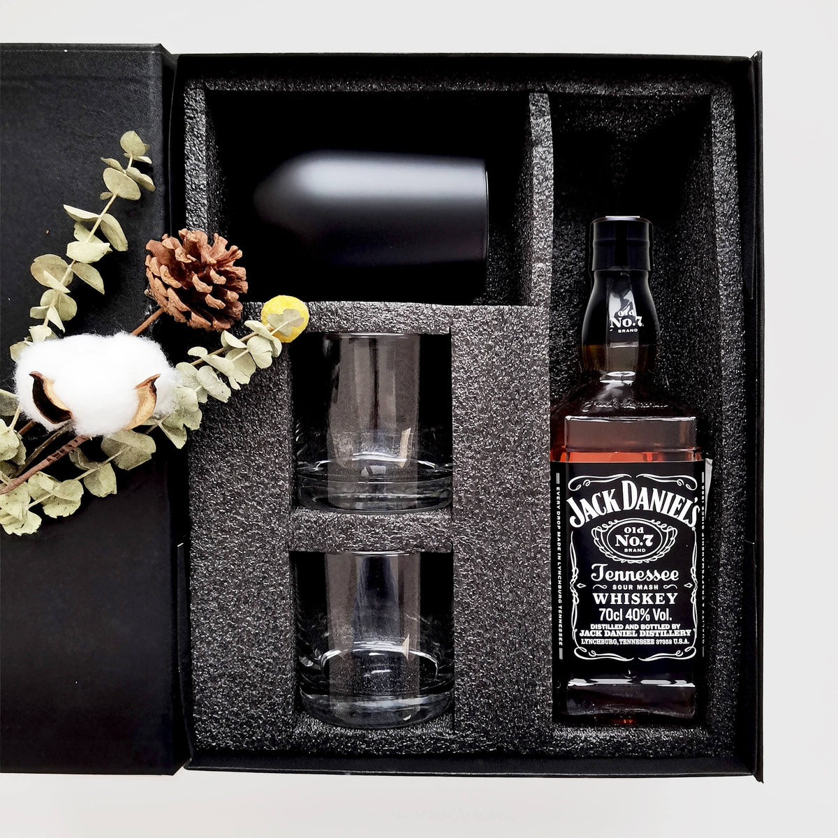 Quick Gifts |Gifts for him ,whisky gift box , birthday gift box